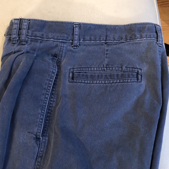 Bugle Boy men’s navy pleated front pants - Picture 2 of 7